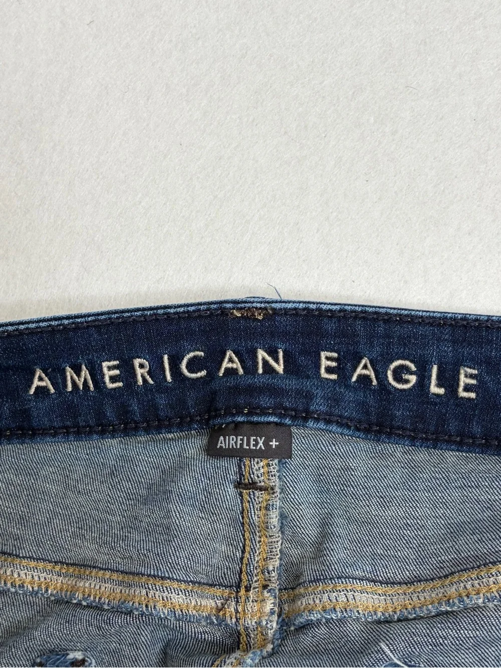 American Eagle Outfitters classic straight